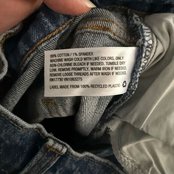 Universal Thread Vintage Straight Jeans Distressed Women's Size 6 - Picture 5 of 8